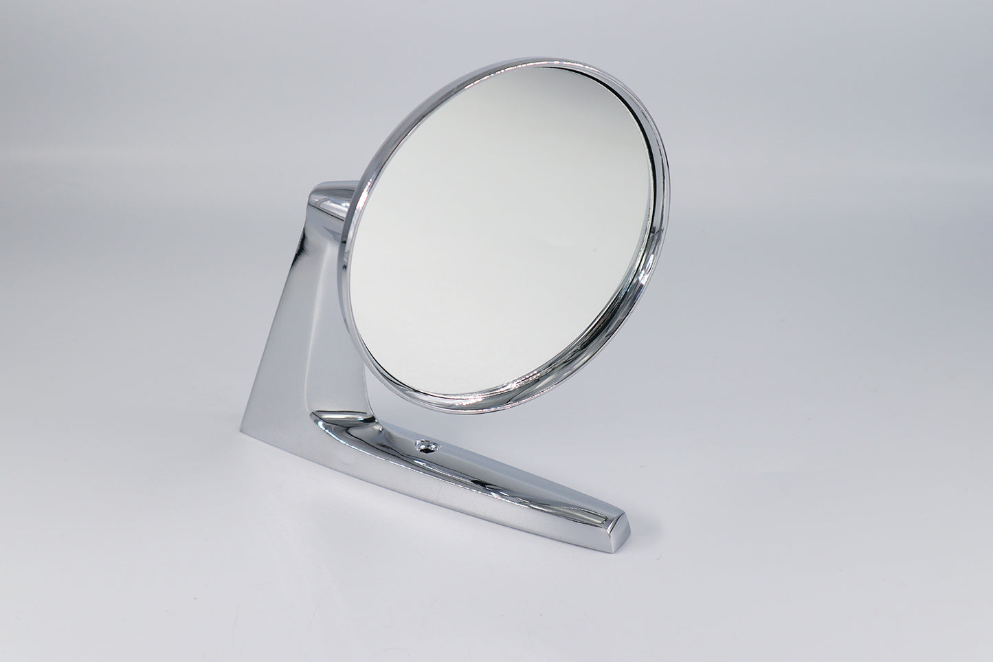 Classic chrome car mirror - round head